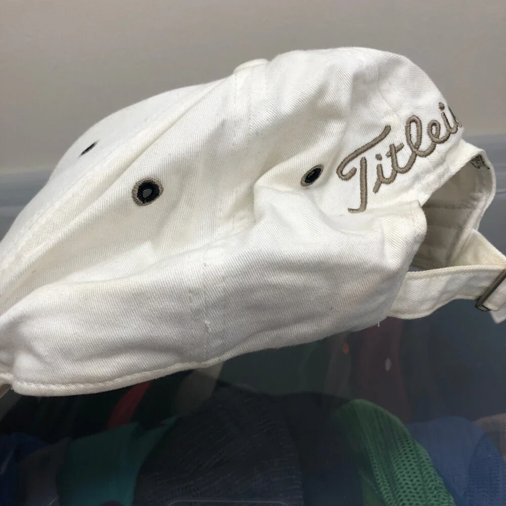 Titleist Hat White Adjustable Strap Cap Golf Course Golfing Club‎ Men's Women's